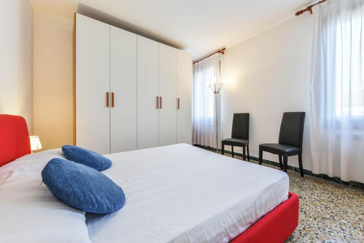 Mascareta, Apartamento Venecia